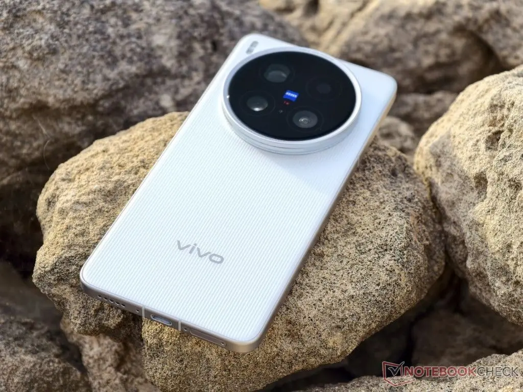 Spesifikasi Vivo X300 Ultra Jelang Rilis 30 Maret 2026