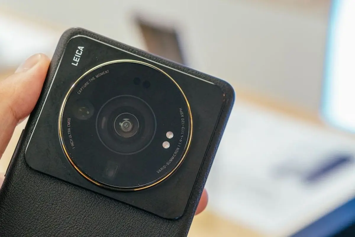 Rekomendasi HP Kamera Malam Terbaik 2026